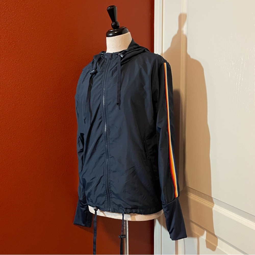 ZYIA Women’s NWT Navy Rainbow Striped Full Zip‎ Hooded Bomber Windbreaker Jacket